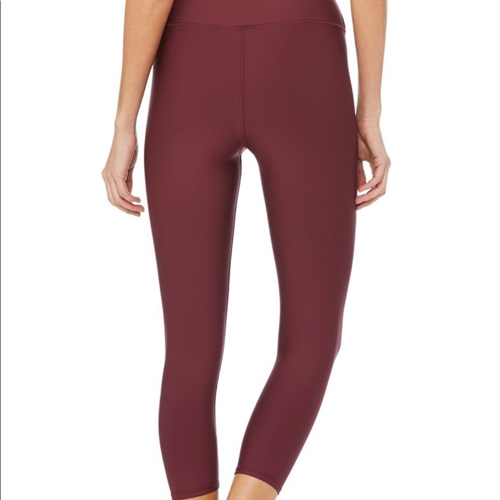 ALO Capri Leggings